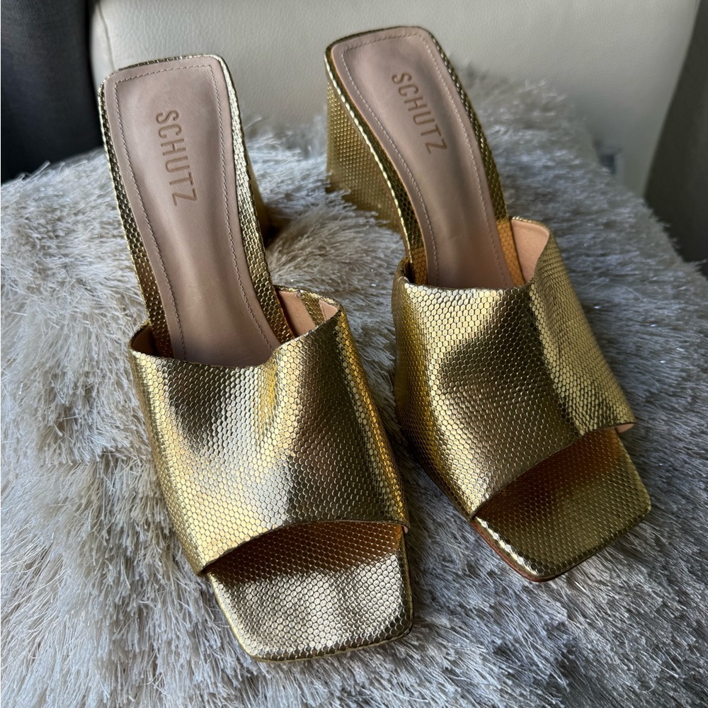 SCHUTZ Metallic Gold Textured Mules